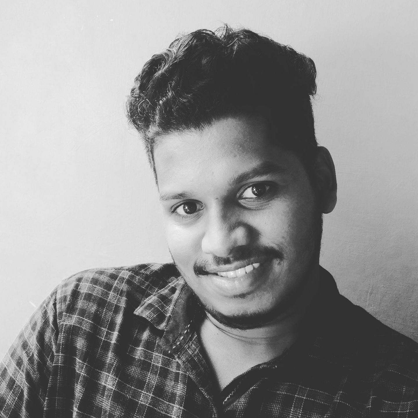sunij's profile picture