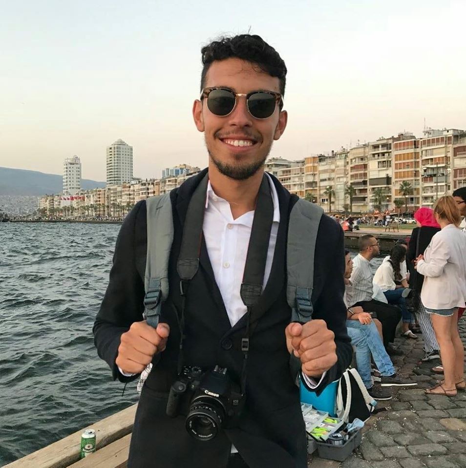 Louazani Designs's profile picture