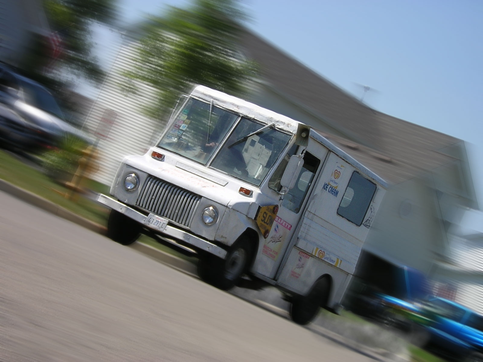 Photoshop Design by xb70valkyrie for DesignCrowd (Community Contests) | Design #9109271