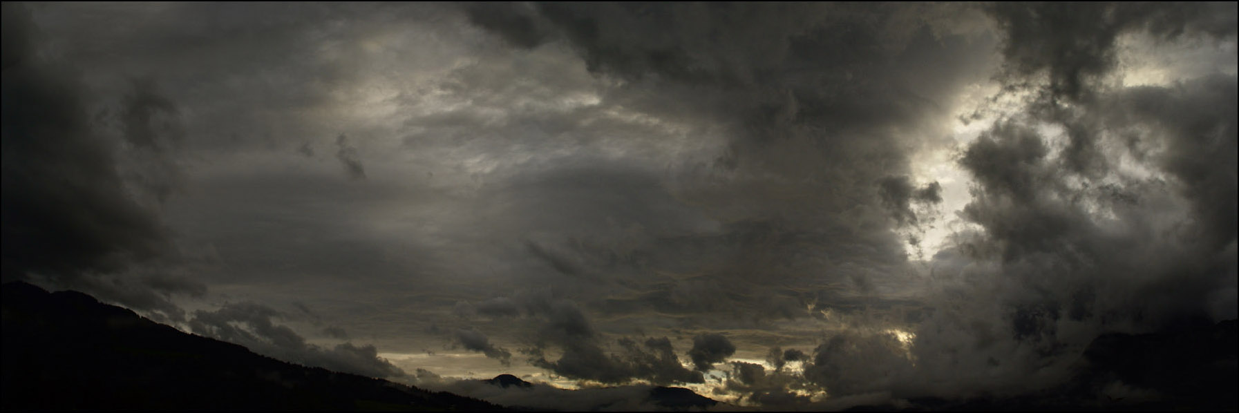 Fotografía por krawuzi para DesignCrowd (Community Contests) | Diseño #9101258