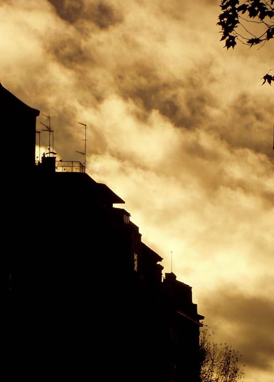 Photography by AgusMartin for DesignCrowd (Community Contests) | Design #9101586