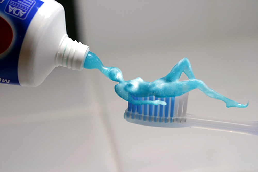 Diseño de Photoshop por chris_ para DesignCrowd (Community Contests) | Diseño #9076642