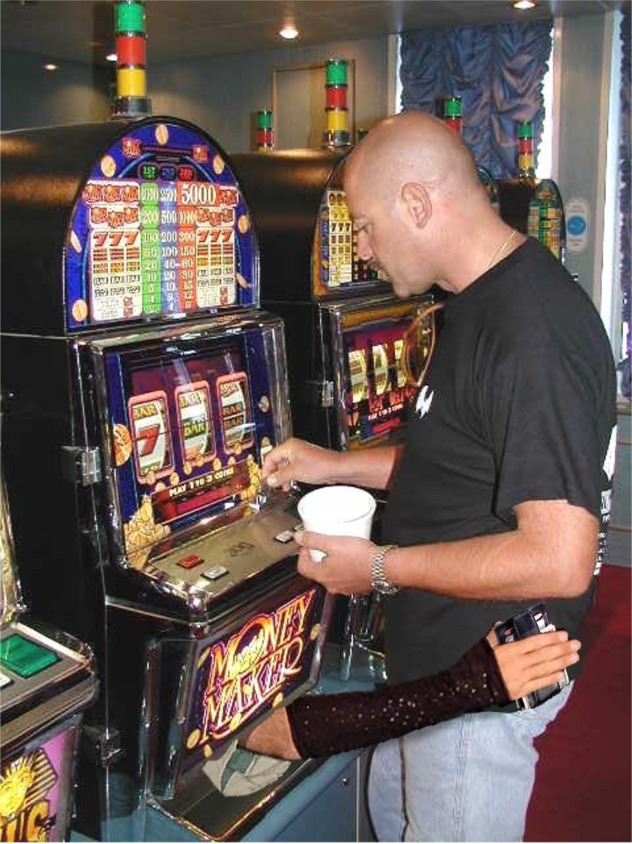 Photoshop-Design von Spook für DesignCrowd (Community Contests) | Design #9076657