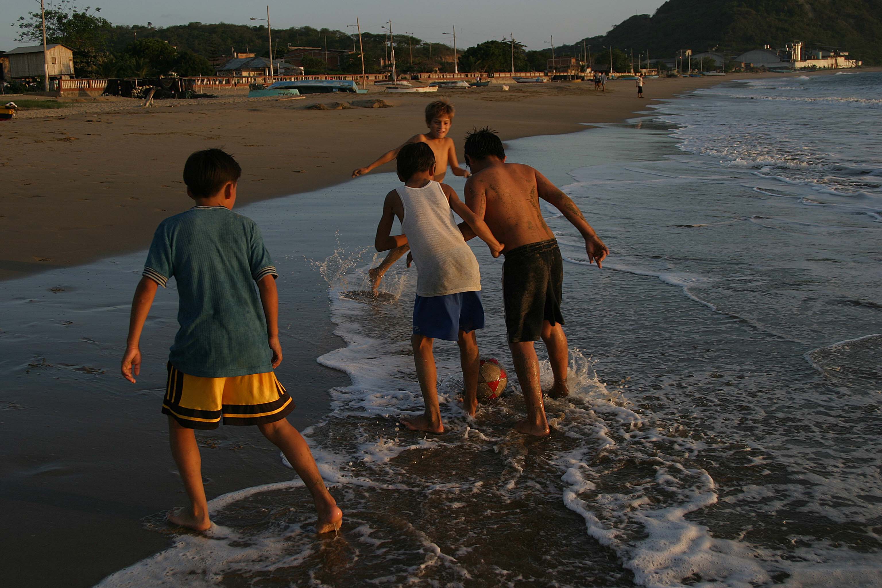 Photography by dedkennedy for DesignCrowd (Community Contests) | Design #9096686