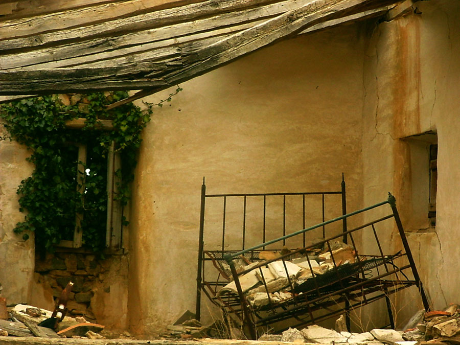 Photography by AsierReisa for DesignCrowd (Community Contests) | Design #9095281