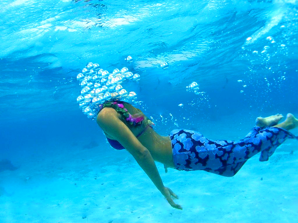 Photoshop Design by Sammyy for DesignCrowd (Community Contests) | Design #9092633