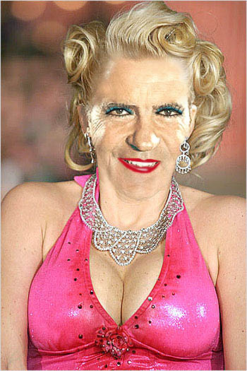 Design Photoshop par Deborahb pour DesignCrowd (Community Contests) | Design #9094472