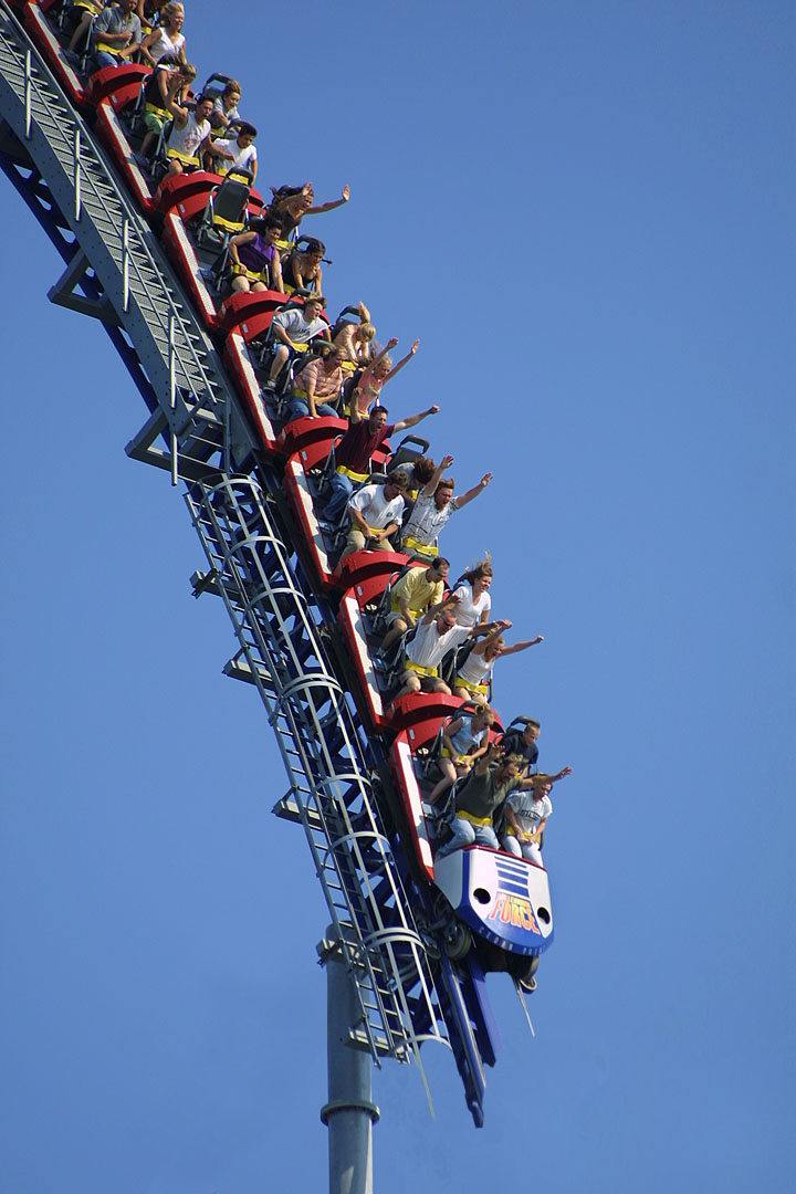 Photoshop Design by RisQ for DesignCrowd (Community Contests) | Design #9093471