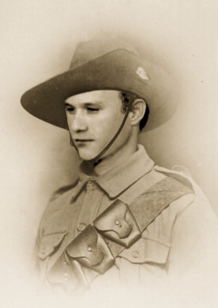 Diseño de Photoshop por RabidPenguin para DesignCrowd (Community Contests) | Diseño #9081151