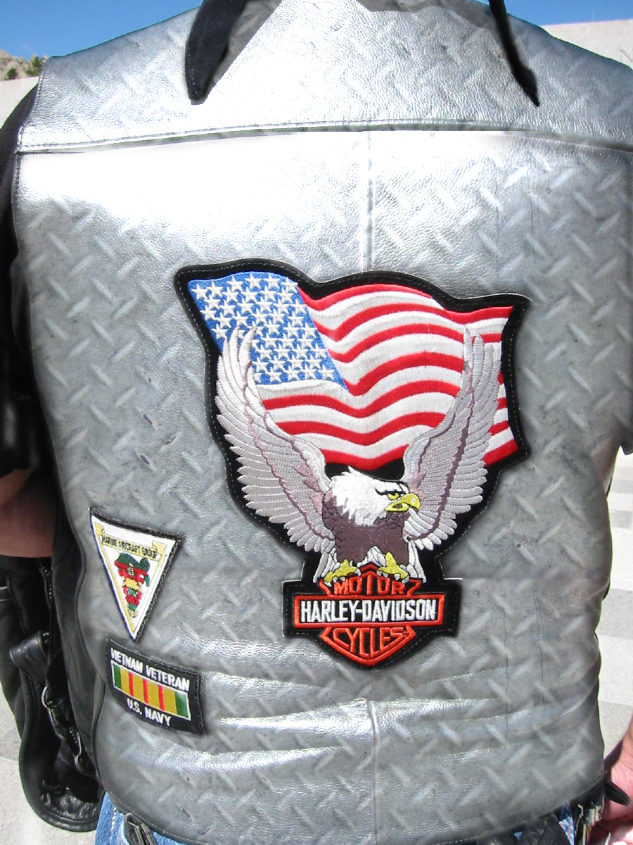 Photoshop Design by Gramlengo for DesignCrowd (Community Contests) | Design #9083828