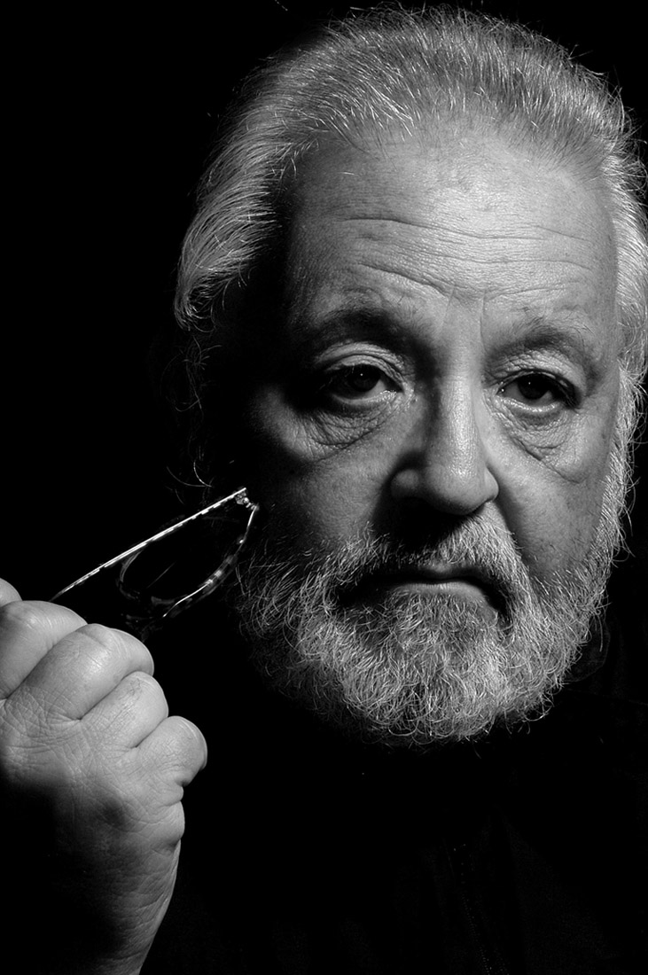 Photography by Ronbrandt for DesignCrowd (Community Contests) | Design #9075721