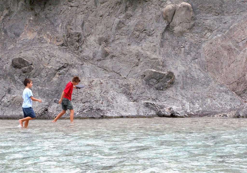 Photography by Chupakabra for DesignCrowd (Community Contests) | Design #9079538