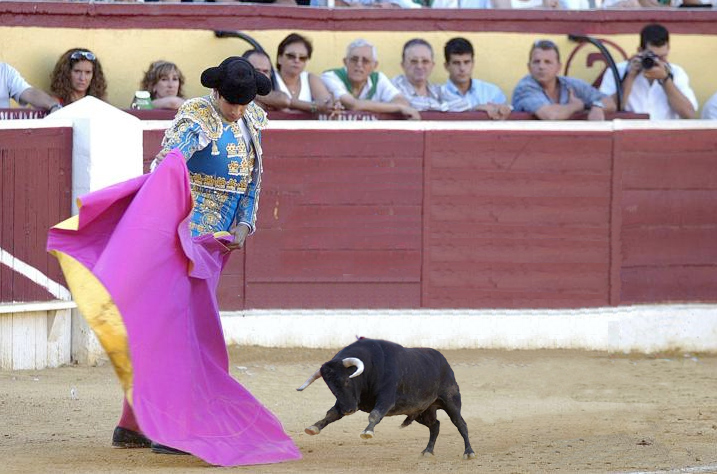 Diseño de Photoshop por navajito para DesignCrowd (Community Contests) | Diseño #9074732