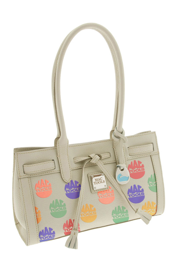 Photoshop Design by jodyberry for DesignCrowd (Community Contests) | Design #9076820