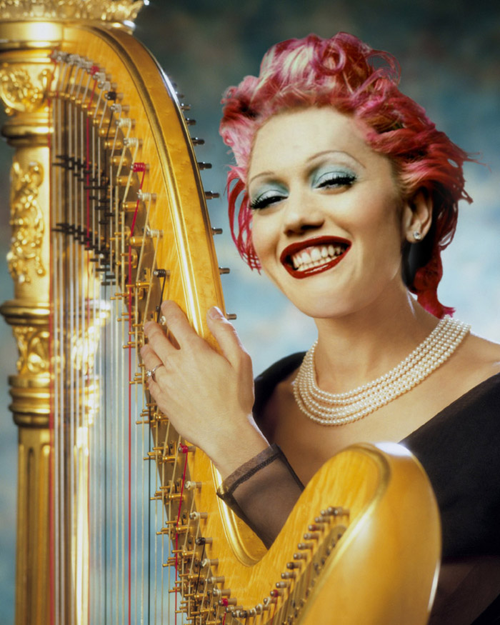 Design Photoshop par momobbf pour DesignCrowd (Community Contests) | Design #9069813