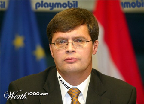 Photoshop Design by xenophoniac