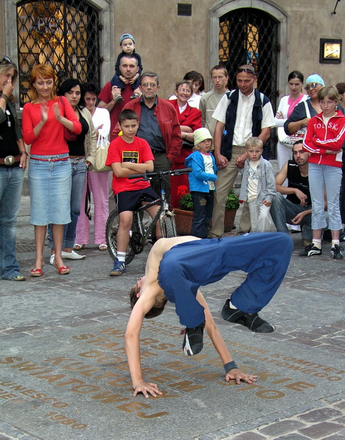 Photography by mzmzmzmz for DesignCrowd (Community Contests) | Design #9073336