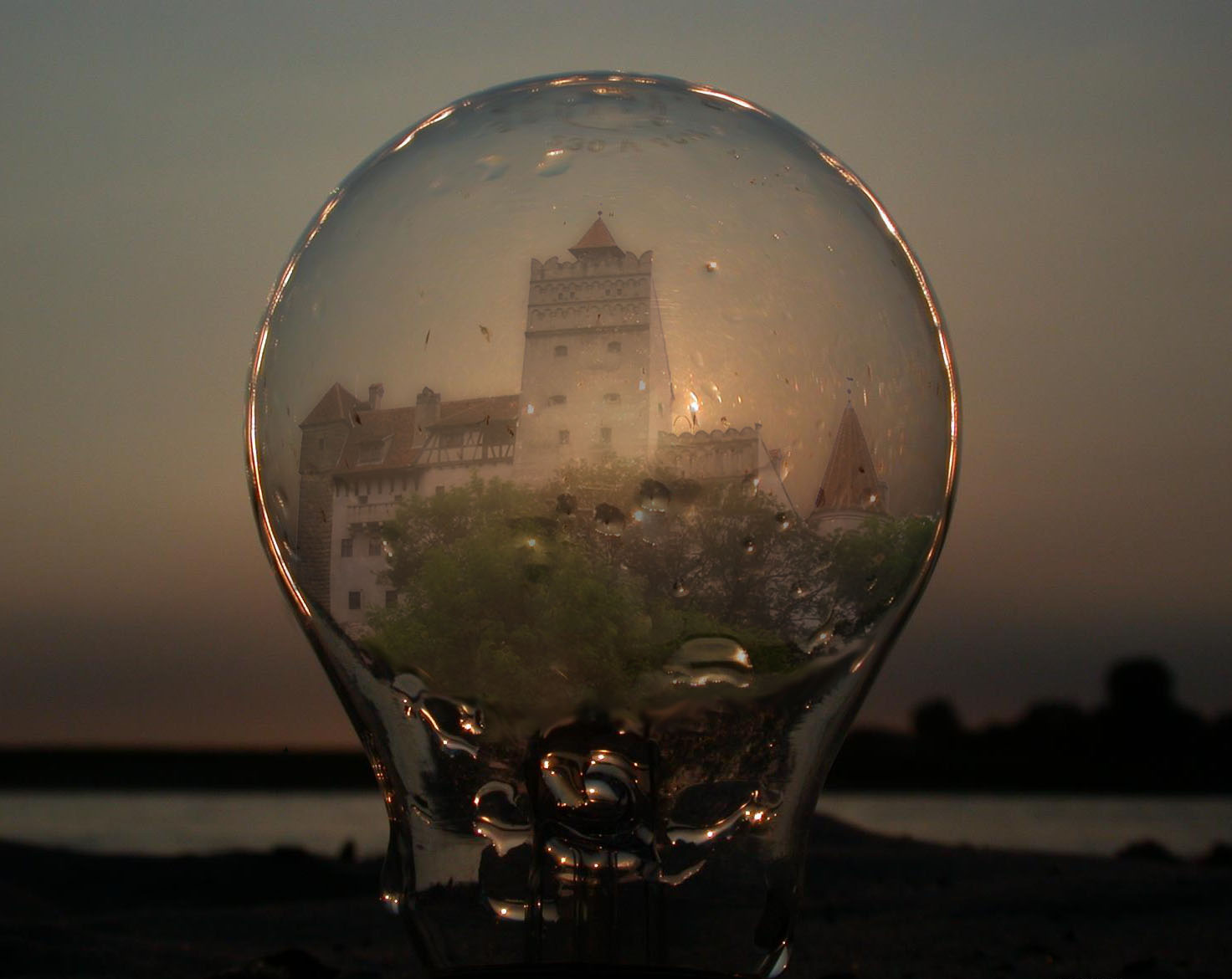 Design Photoshop par zymark pour DesignCrowd (Community Contests) | Design #9068230