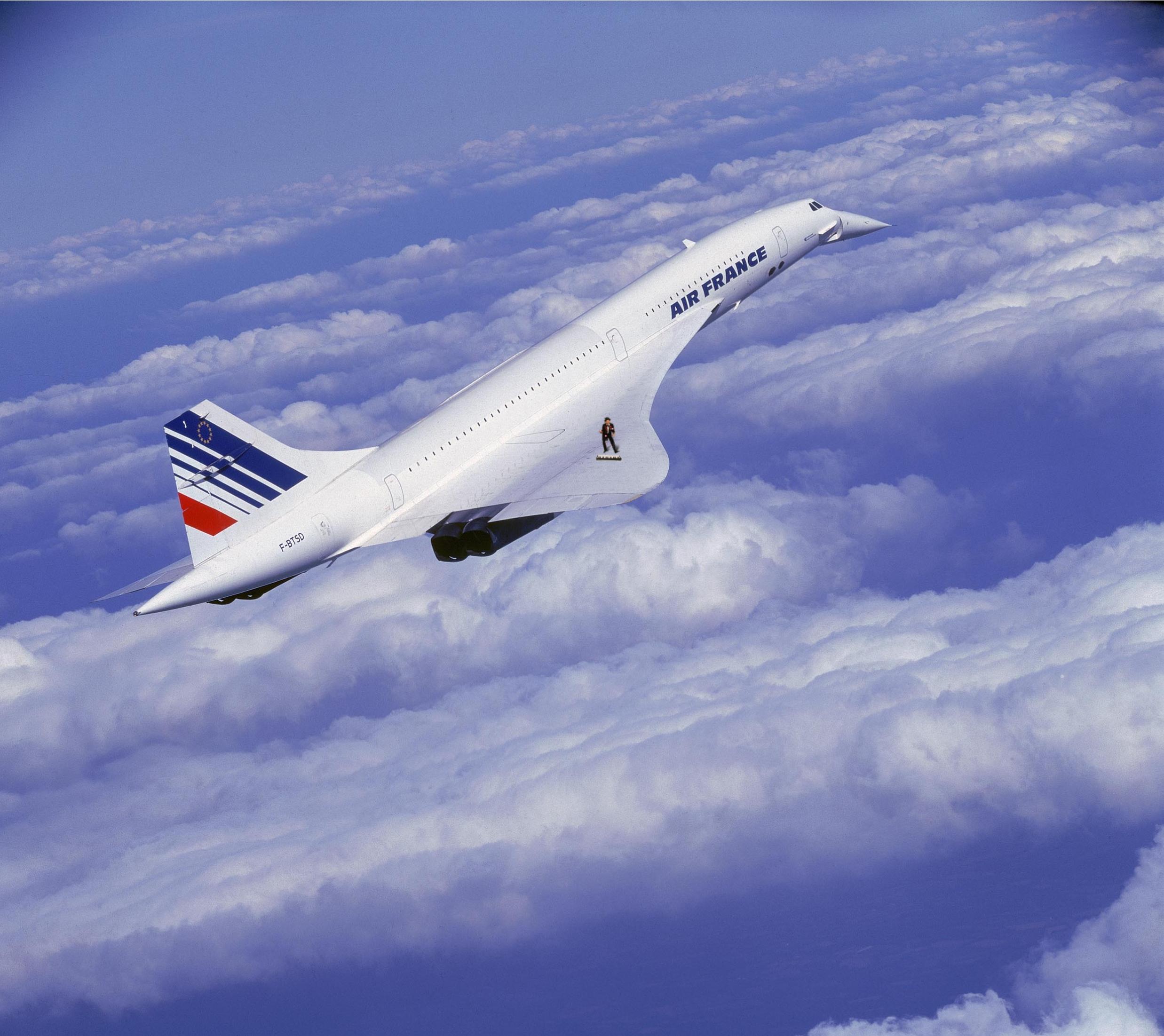 Design Photoshop par johnseamann pour DesignCrowd (Community Contests) | Design #9065273