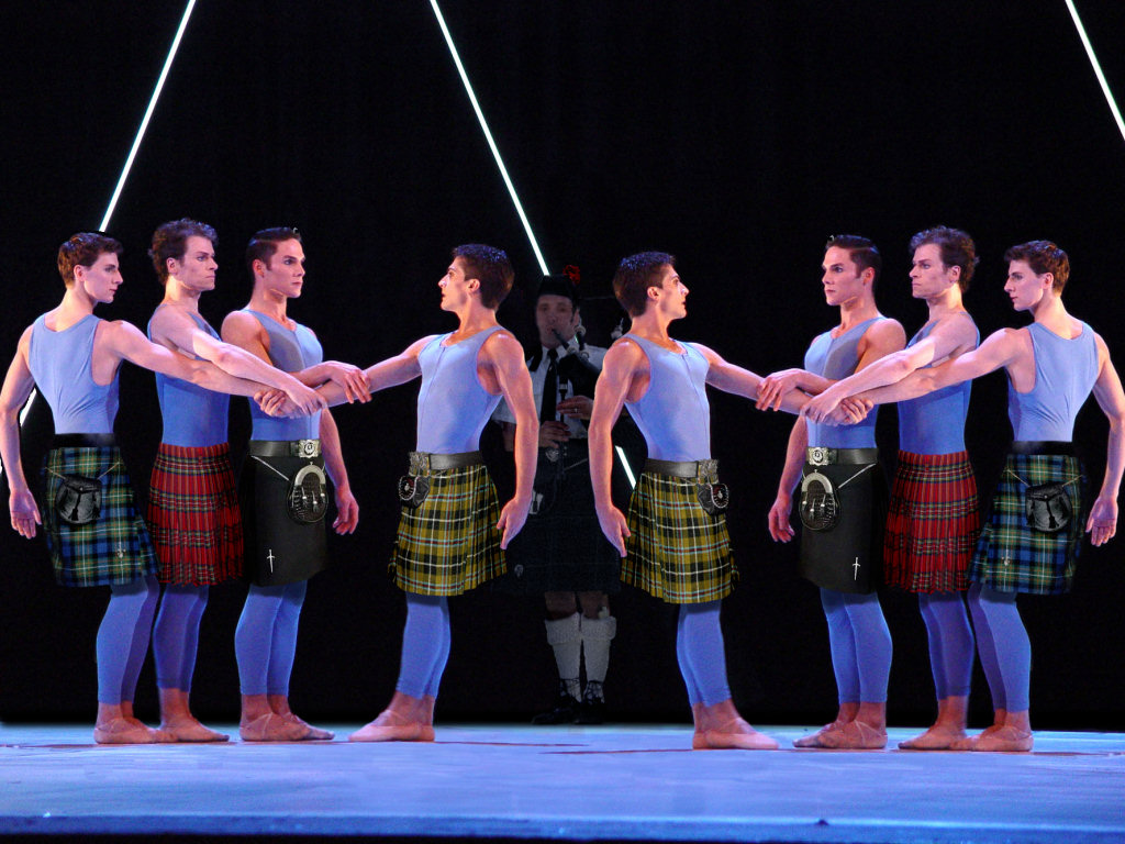 Diseño de Photoshop por cirrus2000 para DesignCrowd (Community Contests) | Diseño #9071615