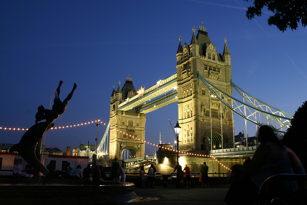 Photography by SigloV for DesignCrowd (Community Contests) | Design #9053998