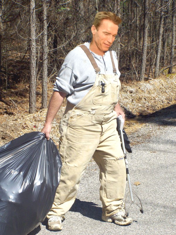 Design Photoshop par JClark8220 pour DesignCrowd (Community Contests) | Design #9058876