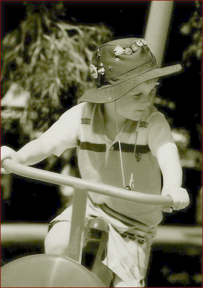 Photography by Isabella2006 for DesignCrowd (Community Contests) | Design #9067687