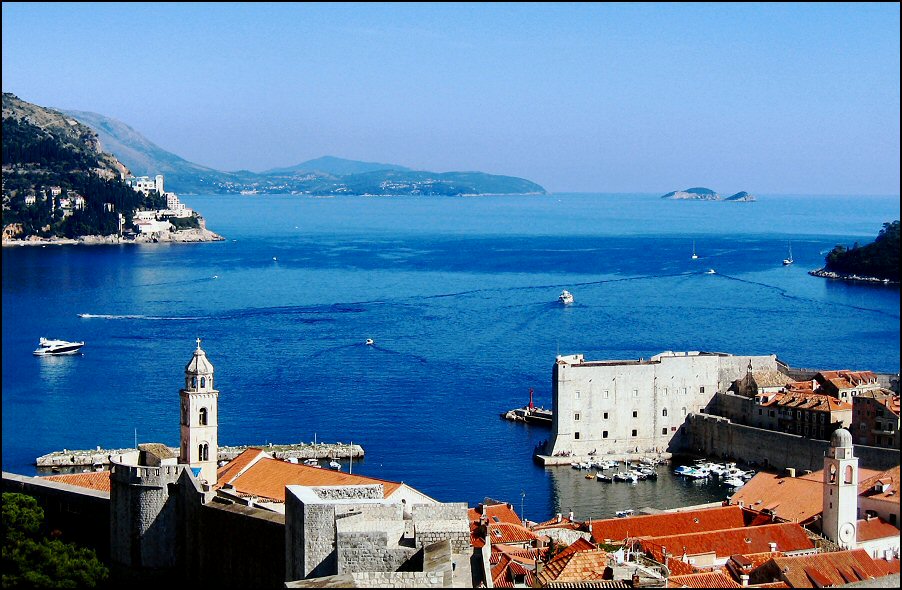 Photography by Juicer for DesignCrowd (Community Contests) | Design #9056620