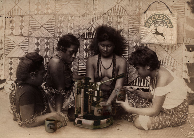 Design Photoshop par beeshamommy pour DesignCrowd (Community Contests) | Design #9046962