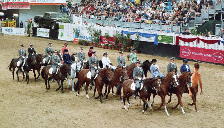 Photoshop Design by Irrwitzer for DesignCrowd (Community Contests) | Design #9043329