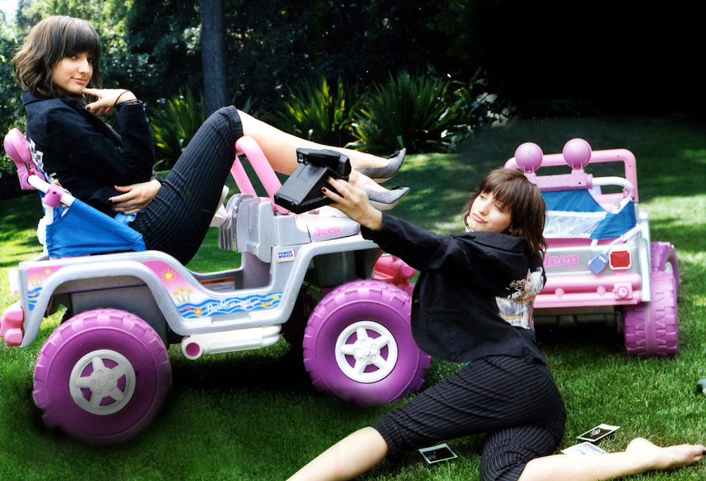 Photoshop Design by xKaren for DesignCrowd (Community Contests) | Design #9062187