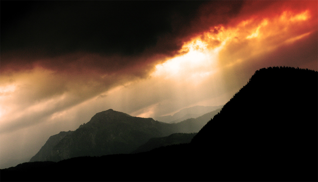 Photography by DJeXon for DesignCrowd (Community Contests) | Design #9044306