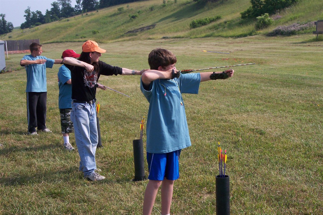 Design Photoshop par raven100 pour DesignCrowd (Community Contests) | Design #9059759