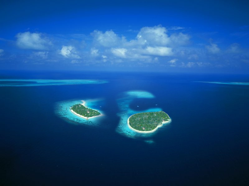 Design Photoshop par uziel3 pour DesignCrowd (Community Contests) | Design #9052884