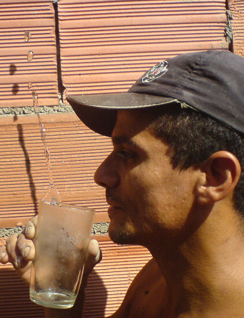 Design Photoshop par MataleoneRJ pour DesignCrowd (Community Contests) | Design #9043883