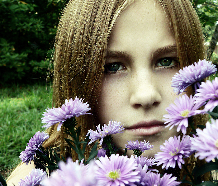 Photography by solemnhypnotic for DesignCrowd (Community Contests) | Design #9051428