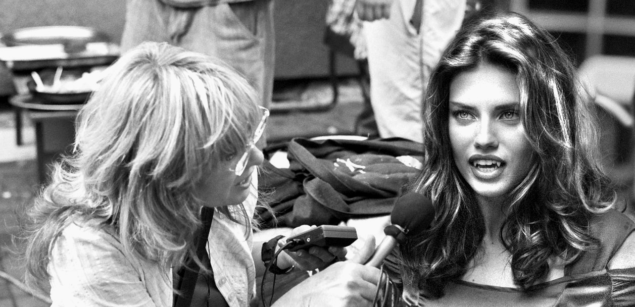 Diseño de Photoshop por deadgirlsdont para DesignCrowd (Community Contests) | Diseño #9049974