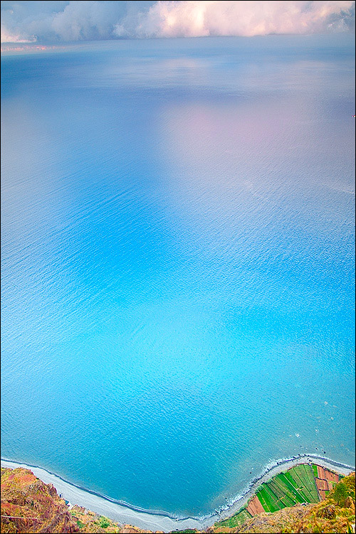 Photography by meerkat2 for DesignCrowd (Community Contests) | Design #9045444