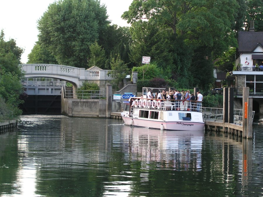 Fotografía por Spudley99 para DesignCrowd (Community Contests) | Diseño #9043235