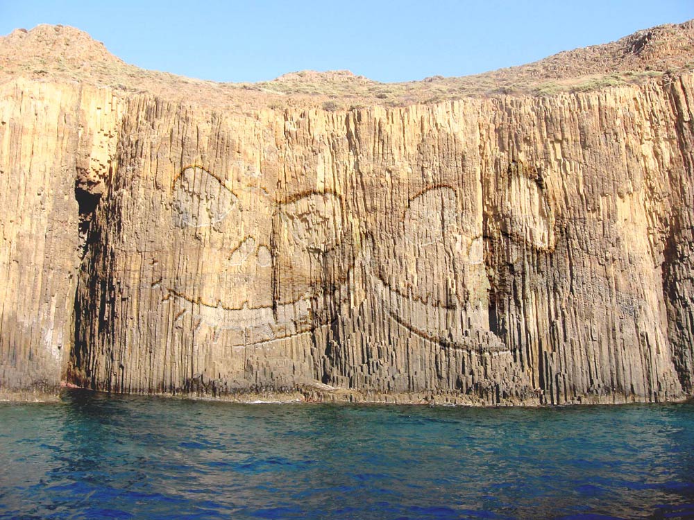 Photoshop Design by oaydin for DesignCrowd (Community Contests) | Design #9042030