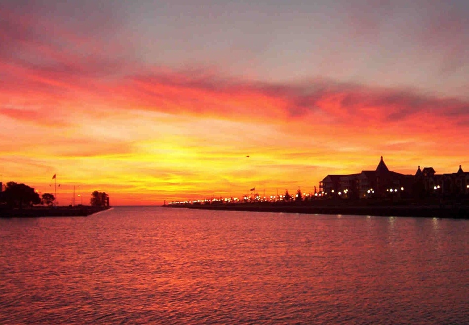 Fotografía por spincast1123 para DesignCrowd (Community Contests) | Diseño #9036107