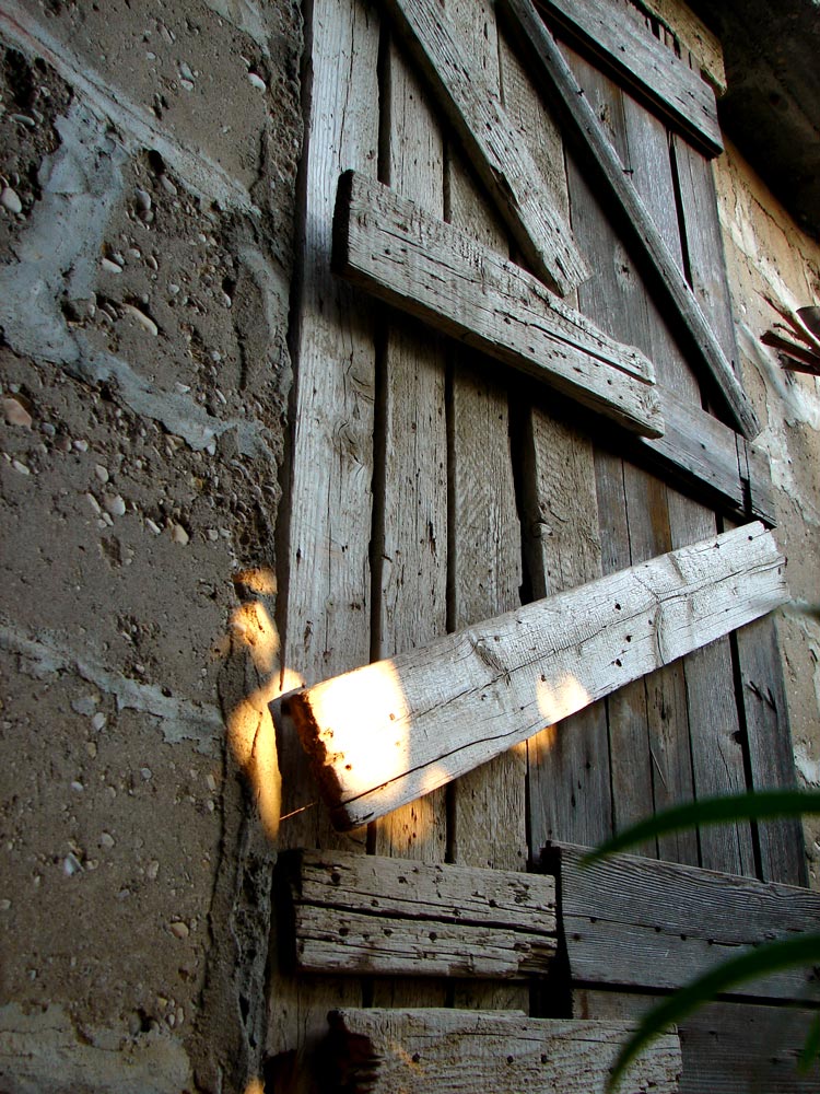 Photography by bigevil600 for DesignCrowd (Community Contests) | Design #9035024