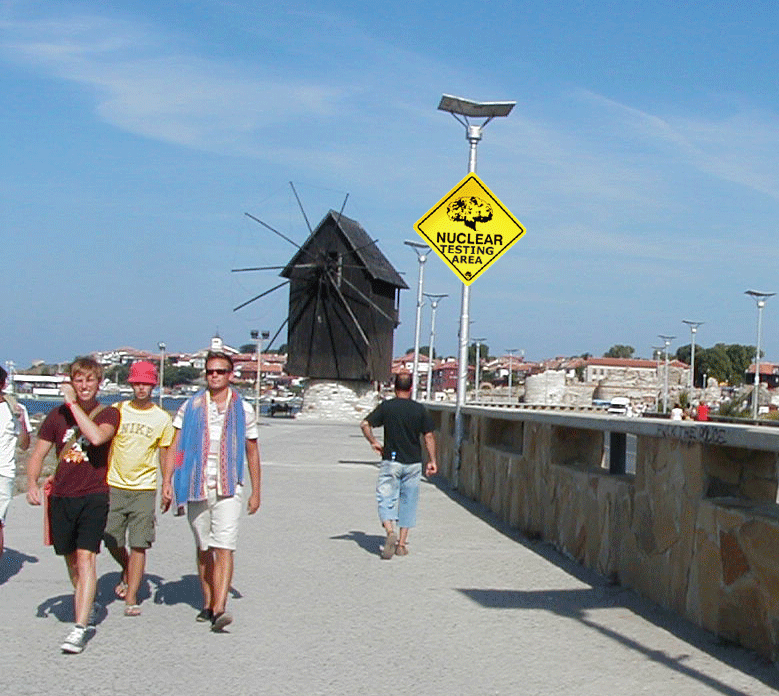 Design Photoshop par kocomster pour DesignCrowd (Community Contests) | Design #9031776