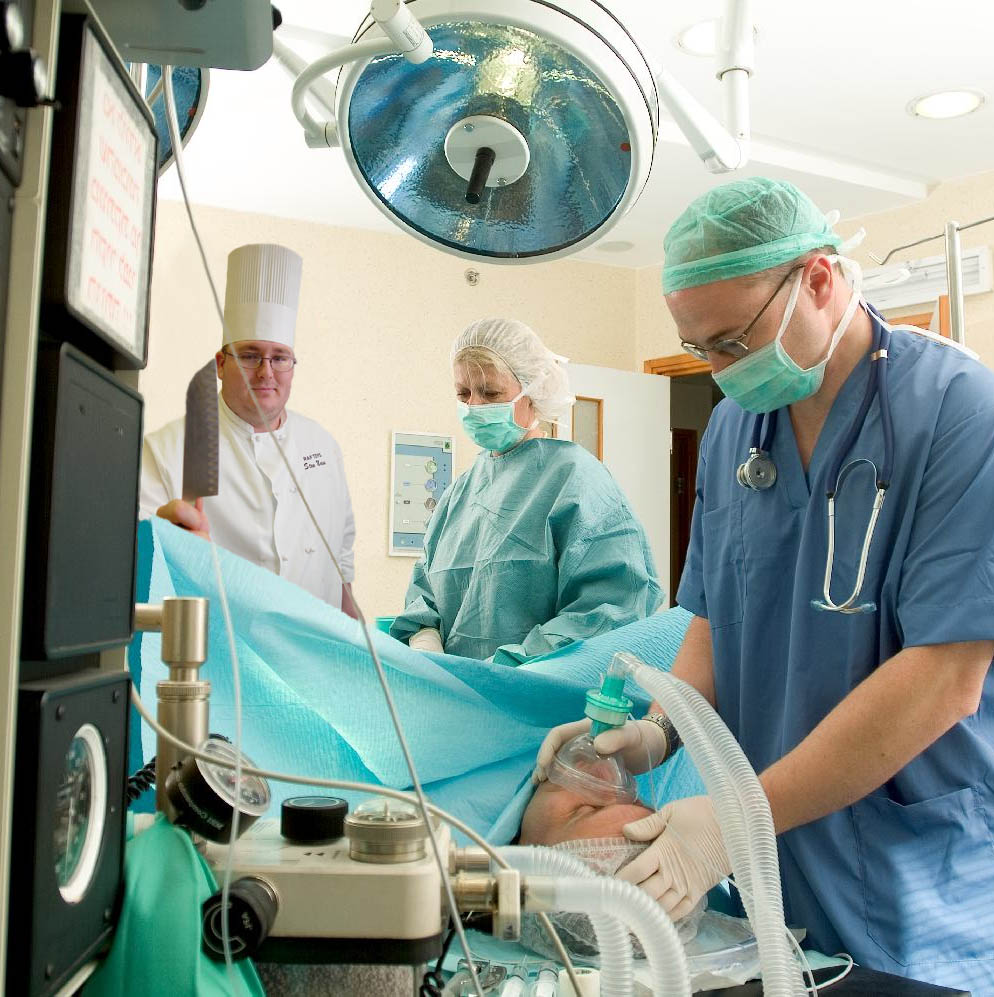 Diseño de Photoshop por ThunderPower14 para DesignCrowd (Community Contests) | Diseño #9026647