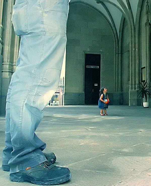 Photography by AsierReisa for DesignCrowd (Community Contests) | Design #9023754