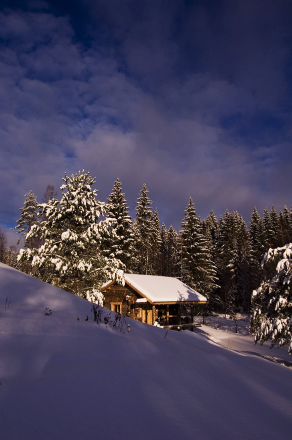 Photography by Reconban for DesignCrowd (Community Contests) | Design #9027341