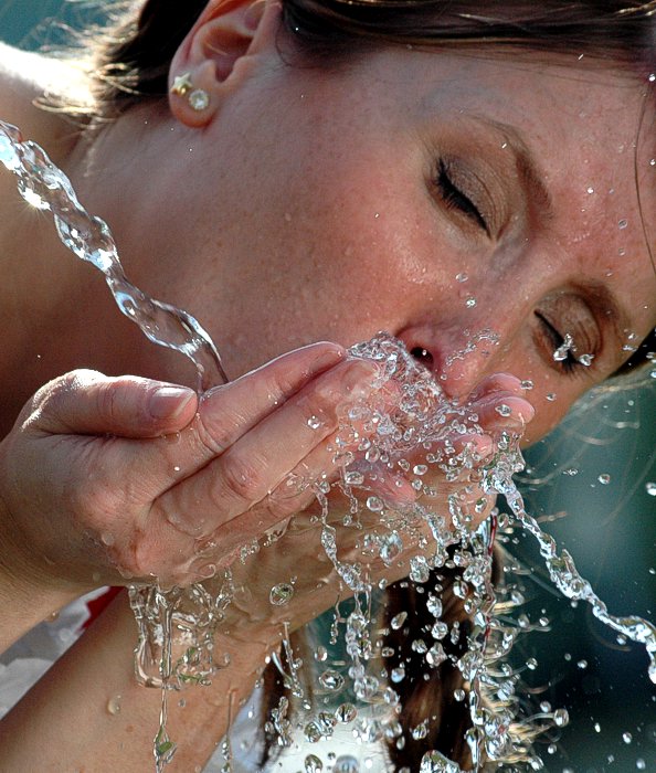 Photography by montagna for DesignCrowd (Community Contests) | Design #9021561