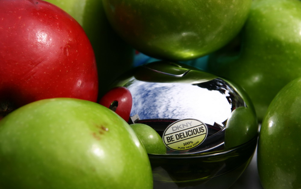 Photography by JillianRed for DesignCrowd (Community Contests) | Design #9016165