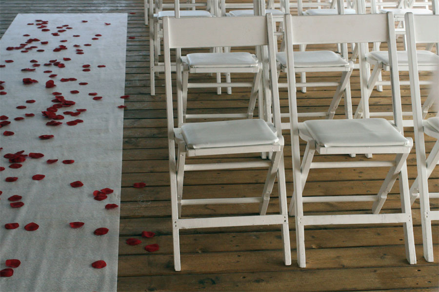 Photography by Julz1996 for DesignCrowd (Community Contests) | Design #9007949