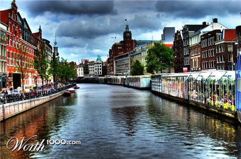 Photography by Adrenocromo